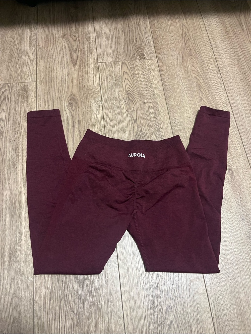 Aurola Burgundy Leggings